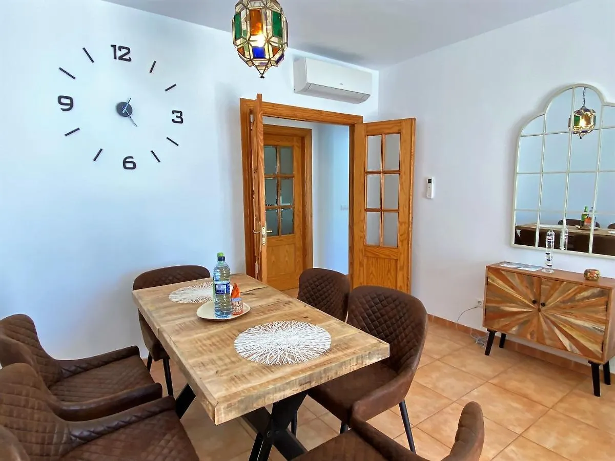 Azahara En Suite Casasol Nerja Apartmán