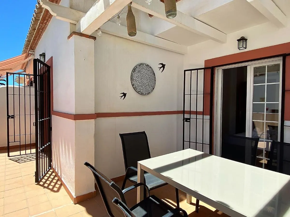 Azahara En Suite Casasol Nerja